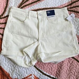Old Navy Women's Cream Jean Shorts